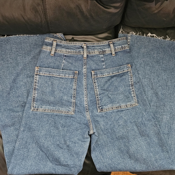 Zara Wide-Leg Flat Front Blue Raw Hem Stretchy Sz 4 US Jeans - Picture 9 of 11